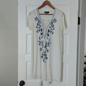 Lulus white and blue summer dress